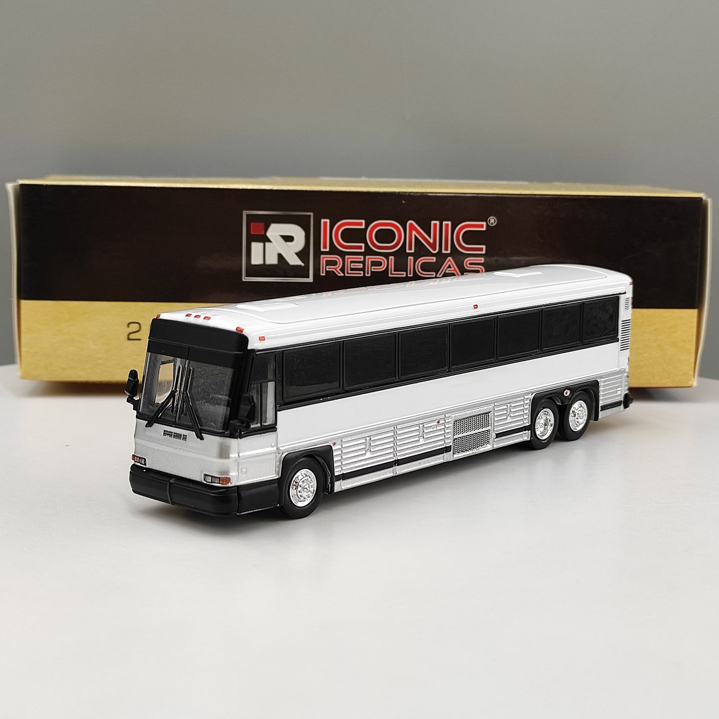 Diecast IR 1:87 Scale Vintage  - đánh giá và giá Vintage Collection Haul